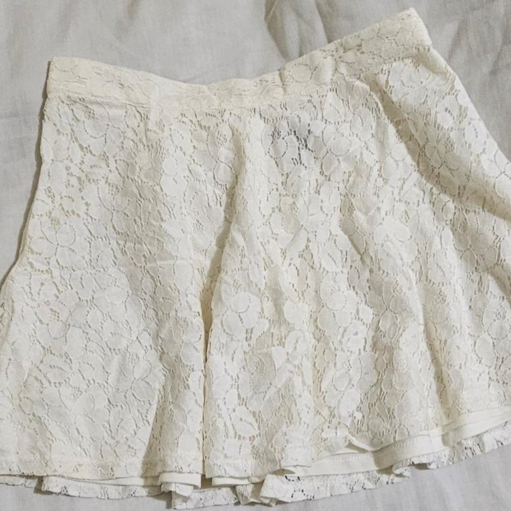 Forever 21 - Ivory Floral Skirt